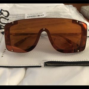 Quay Australia Hold for Applause Sunglasses